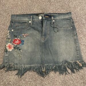 Express embroidered denim jean skirt